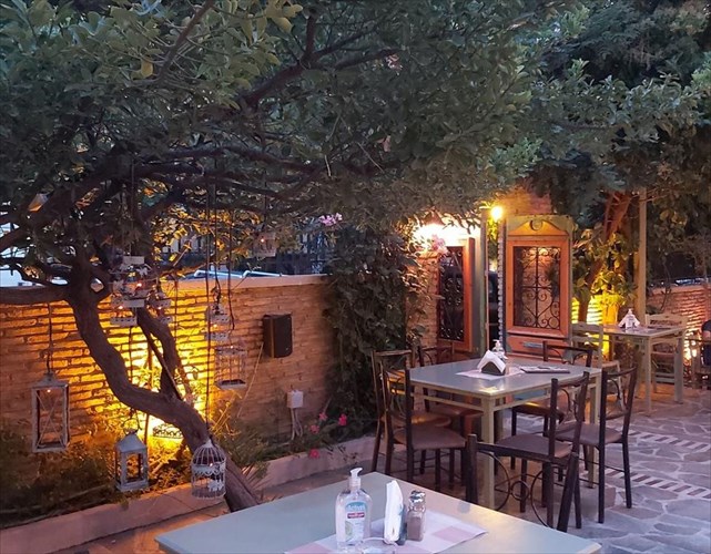 3-staseis-gia-timio-kai-oikonomiko-fagito-sto-galatsi-staseis-gia-timio-kai-oikonomiko-fagito-sto-galatsi