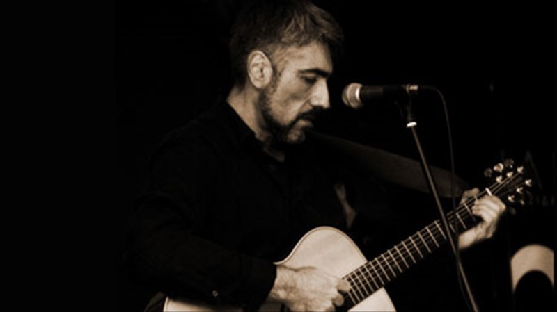 apo-ti-mousiki-skini-ston-kamba