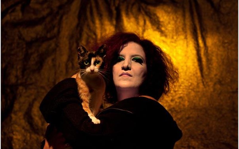 i-martha-frintzila-me-neo-palio-project