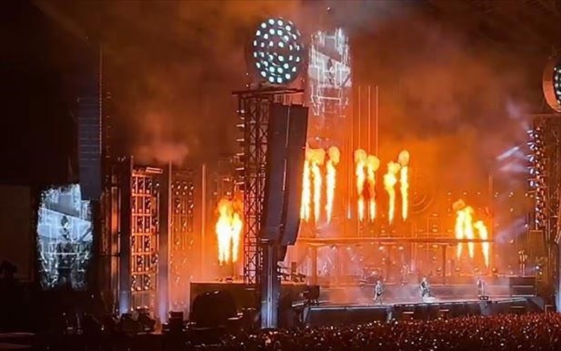 pos-xtizetai-ena-megalo-sunauliako-gegonos-i-periptosi-ton-rammstein-periptosi-ton-rammstein