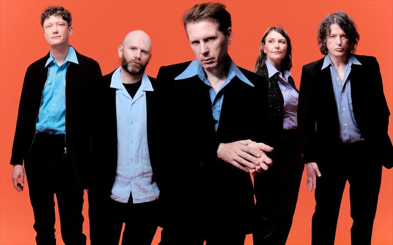 oi-thrulikoi-franz-ferdinand-epistrefoun-stin-athina