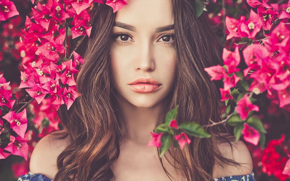 anoiksi-stul-gunaika