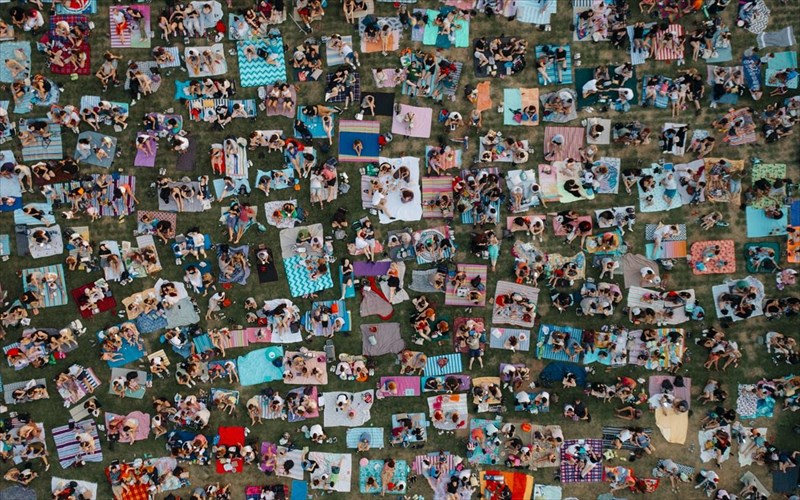 giati-den-prepei-na-xasete-to-festibal-common-grounds-sto-parko-stauros-niarxos