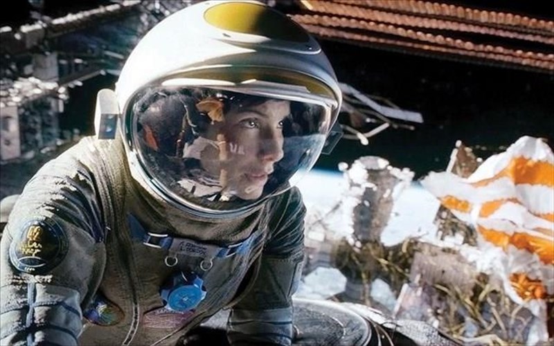 gravity-kai-her-odigoun-tin-koursa-ton-oskar