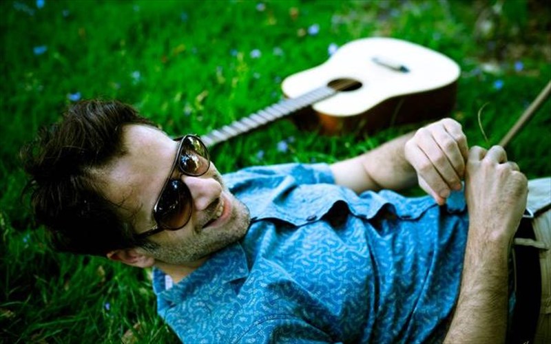 o-kostis-marabegias-se-anodo