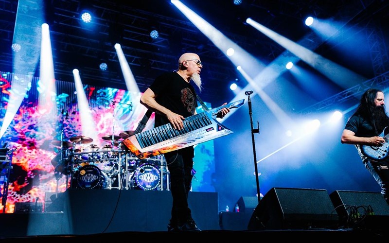 Jordan-rudess-40-xronia-dream-theater-kai-i-kaluteri-xronia-mas-kaluteri-xronia-mas