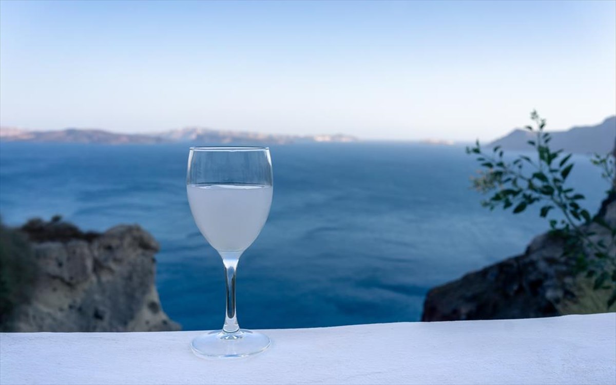 kokteil-ouzo