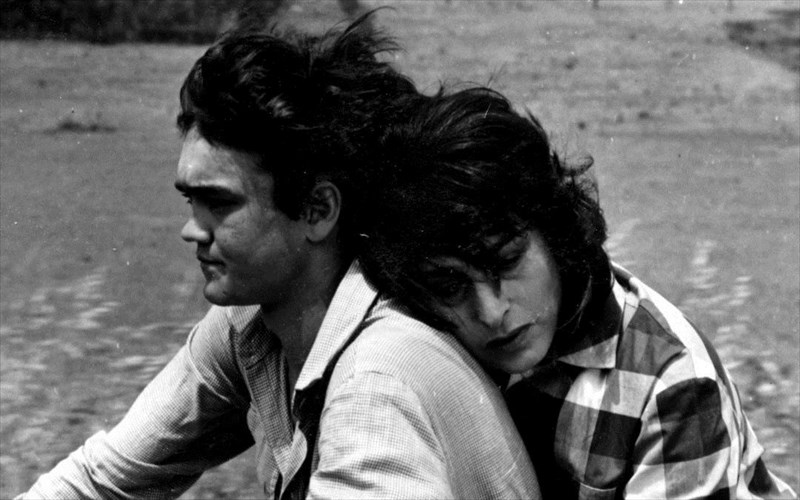 mamma-roma-apo-to-athens-open-air-film-festival-kai-tomouseio-kukladikis-texnis