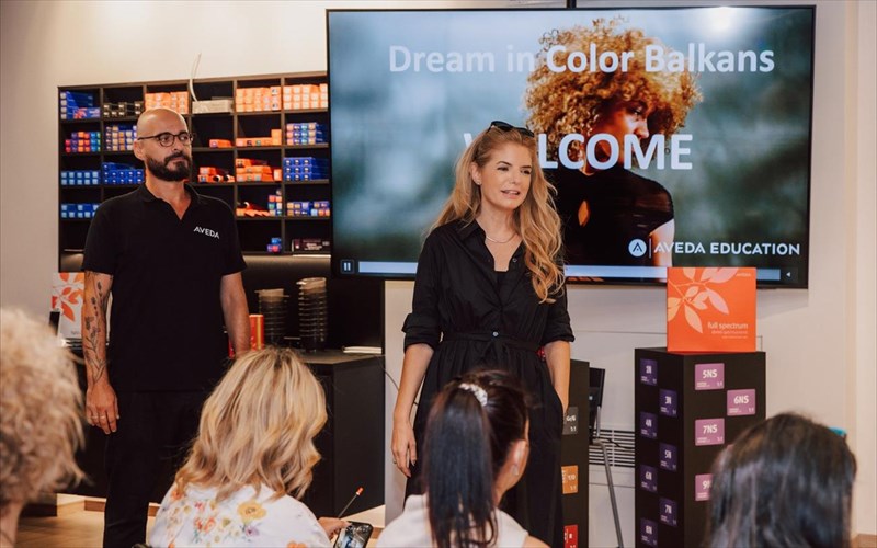 aveda-congress-2025-mia-pagkosmia-giorti-dimiourgikotitas-kai-kainotomias