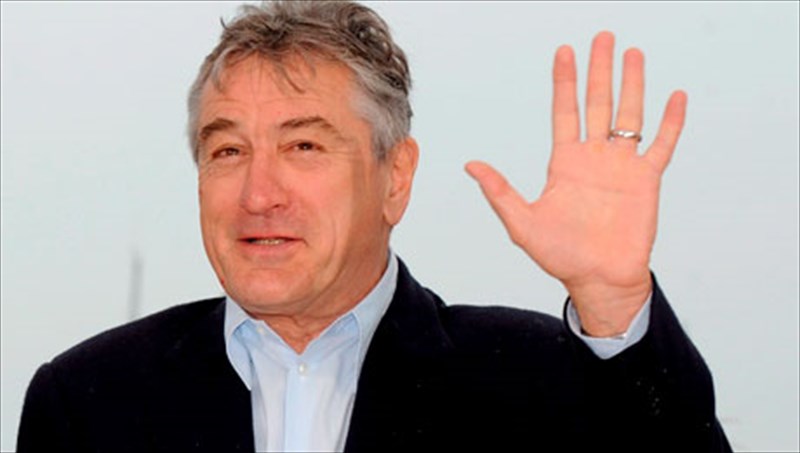 o-rompert-nte-niro-epikefalis-tis-epitropis-sto-festibal-ton-kannon