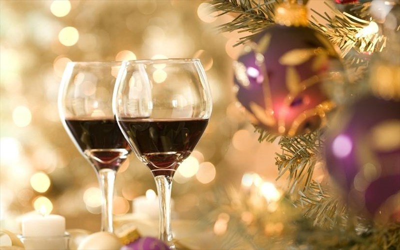 oi-muthoi-ton-giorton-pou-akoma-pisteuoume