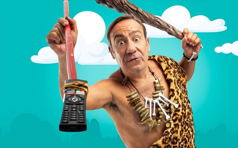 caveman-i-komodia-pou-egrapse-proistoria-epistrefei-pio-asteia-apo-pote