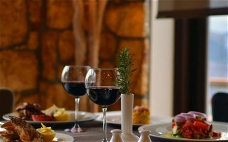 trikala-korinthias-top-secrets-gia-fagito-kai-diaskedasi-diaskedasi