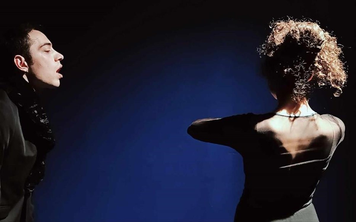 to-fantasma-tis-beatrikis-tsentsi-epistrefei-sti-romi