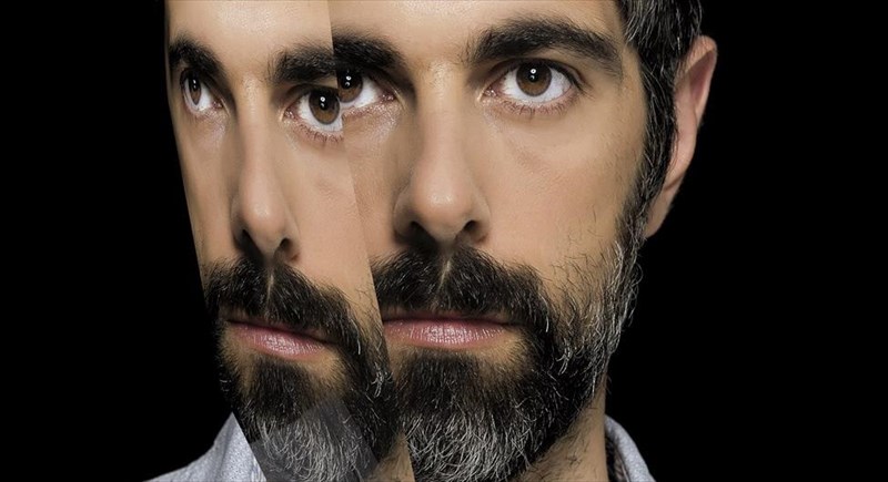 ektoras-lugizos-auto-pou-sumbainei-einai-pera-apo-ti-barbarotita