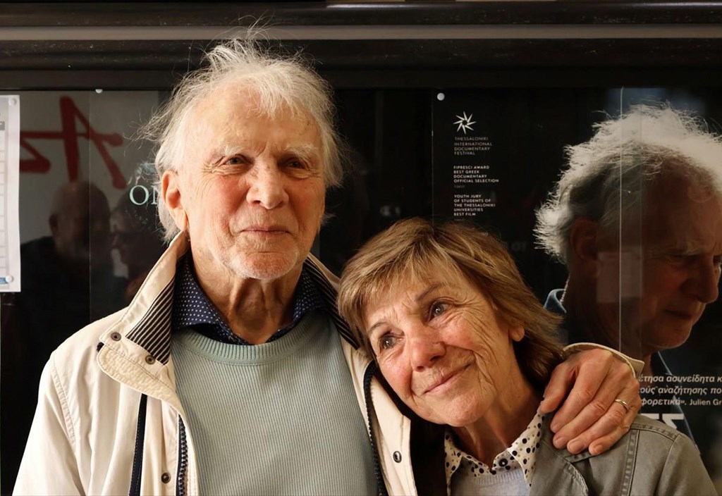 smilemenes-psuxes-to-polubrabeumeno-ntokimanter-tou-staurou-psullaki-stin-mikri-othoni