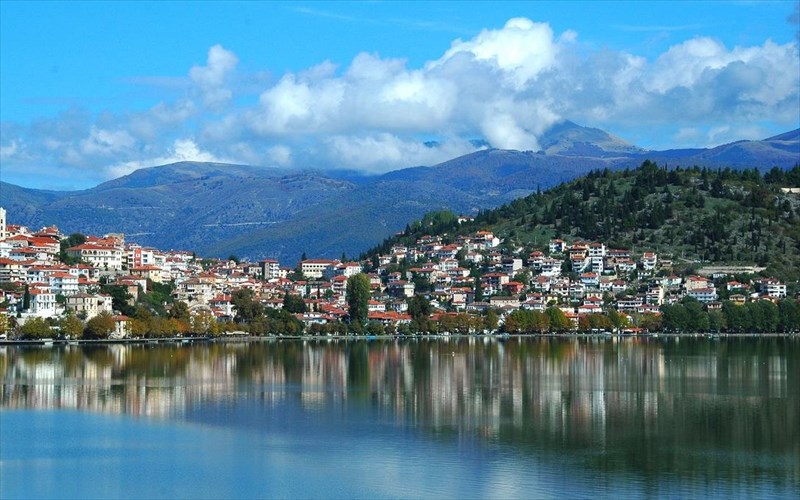 kastoria-i-arxontissa-tis-limnis-arxontissa-tis-limnis