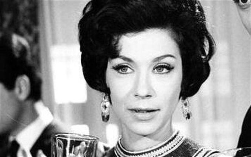 pethane-i-ithopoios-melpo-zarokosta-ithopoios-melpo-zarokosta