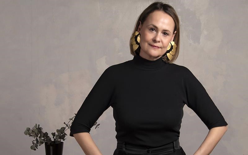 leather-trinkets-otan-i-texni-tis-bibliodesias-metamorfonetai-se-kosmima-texni-tis-bibliodesias-metamorfonetai-se-kosmima