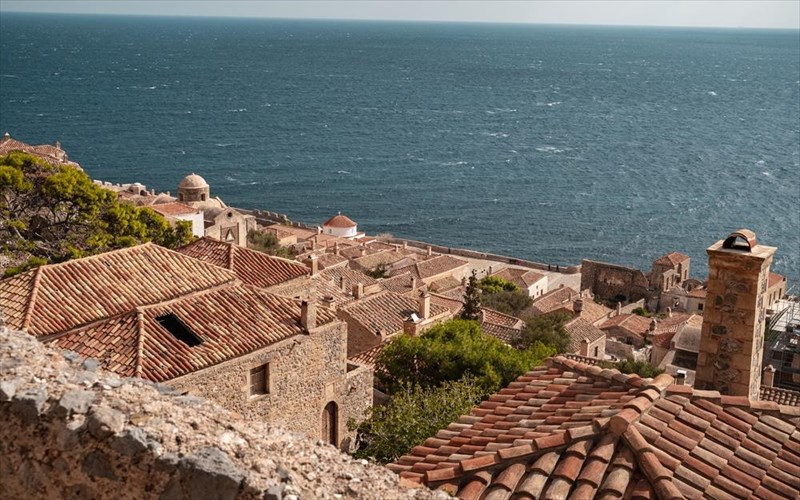 pos-sundeetai-i-politistiki-klironomia-kai-i-sugxroni-texni-me-ton-topiko-tourismo-video-sugxroni-texni-me-ton-topiko-tourismo-video