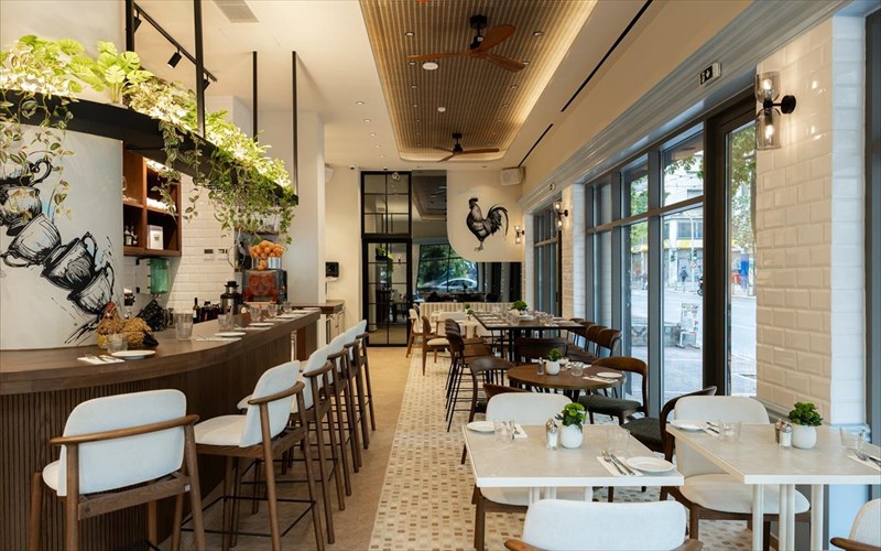 to-benedict-athens-mas-apedeikse-oti-i-kali-mera-den-fainetai-mono-ap-to-proi-kali-mera-den-fainetai-mono-ap-to-proi