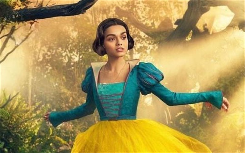 ta-duo-fabori-pou-diekdikoun-ton-titlo-tis-xeiroteri-tainias-tis-xronias