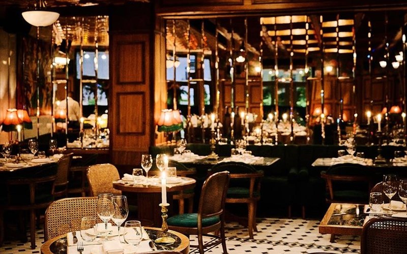 mia-bradia-me-to-château-dissan-apo-to-brasserie-lorraine