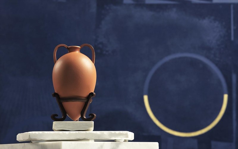 i-texni-tou-amforea-se-sokolata-ena-pasxalino-sumbolo-me-elliniki-psuxi