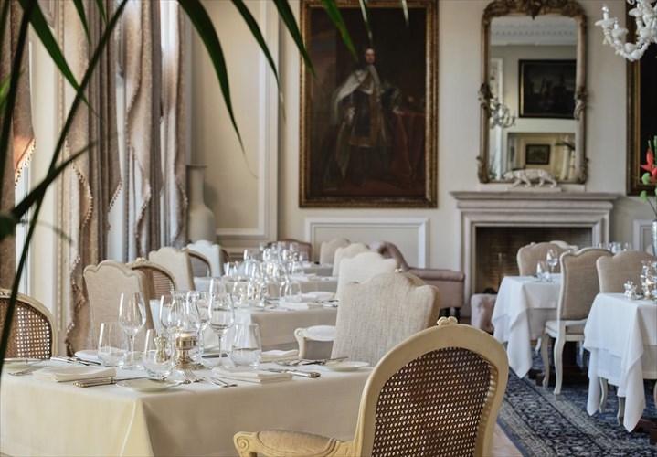 i-norbigiki-upsili-gastronomia-sunanta-tin-athina-sto-tudor-hall