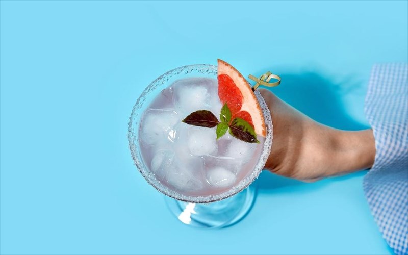 athens-cocktails-x-athens-photo-world-ena-anoixto-parti-stin-kardia-tis-polis-athens-photo-world-ena-anoixto-parti-stin-kardia-tis-polis
