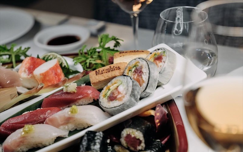 matsuhisa-food-festival-2026-i-kathieromeni-gastronomiki-diadromi-tou-nobu-matsuhisa-epistrefei