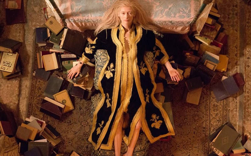 kritiki-tainiasmono-oi-erastes-menoun-zontanoi