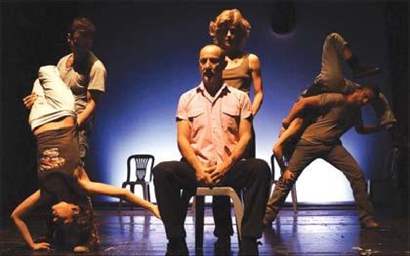 kritiki-theatrou-tirza