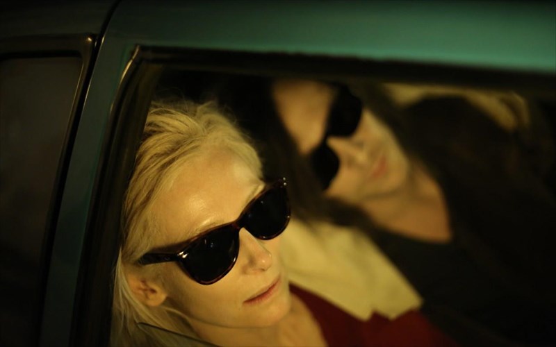 ta-bampir-pou-mas-eksepliksan-sti-megali-othoni