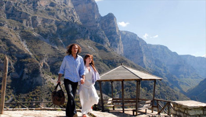 h-istoria-enos-golden-boy-apo-ton-niko-tzima