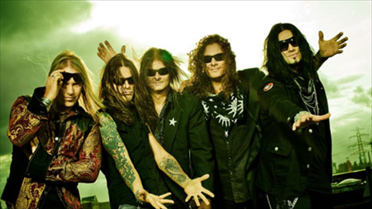 oi-pateres-tou-power-metal-gia-duo-emfaniseis-stin-ellada