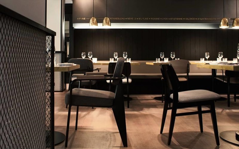 route-nationale-7-i-ethniki-odos-tis-gallikis-upaithrou-ftanei-sti-glufada