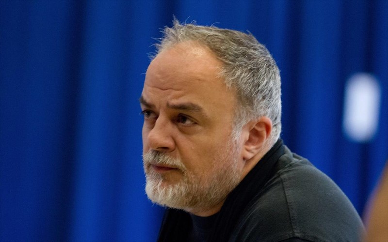 thomas-mosxopoulos-eimaste-mia-parodia-dimokratias