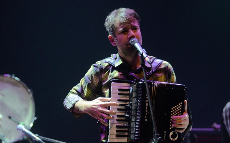 paratasi-gia-ton-kosti-marabegia-stin-anodo