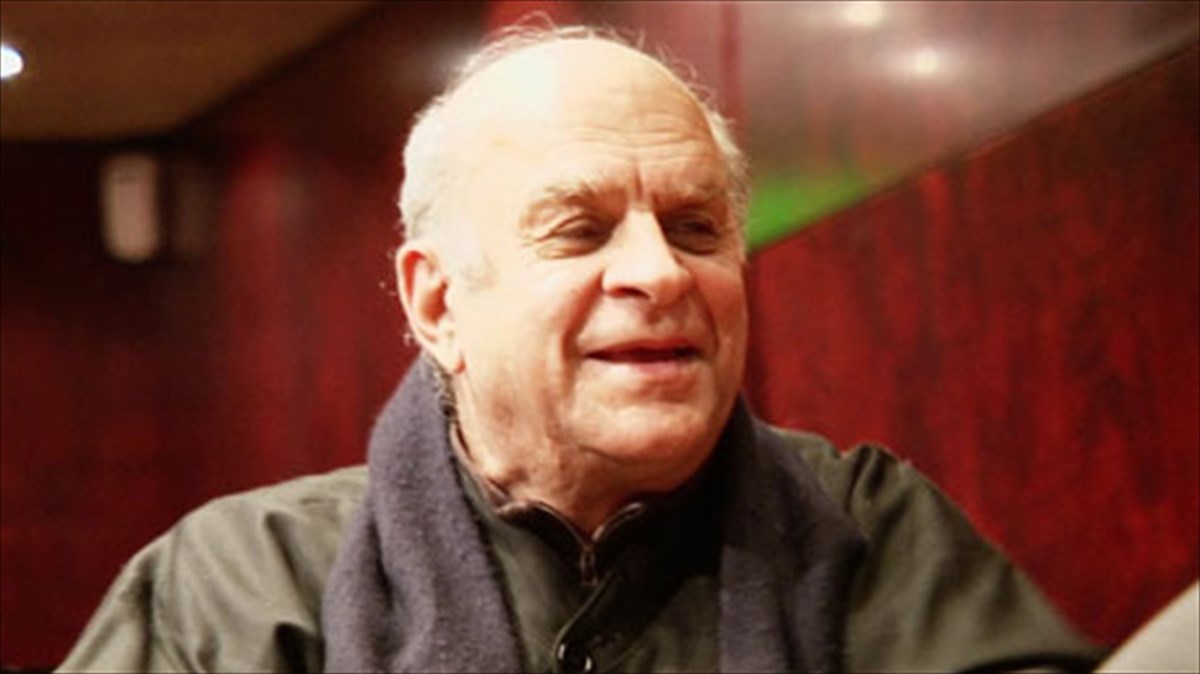 o-alekos-fasianos-mila-gia-to-asteireuto-pathos-tou-gia-ti-zografiki