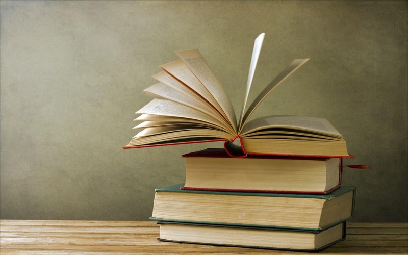 mia-agnosti-istoria-tou-astunomou-mpeka