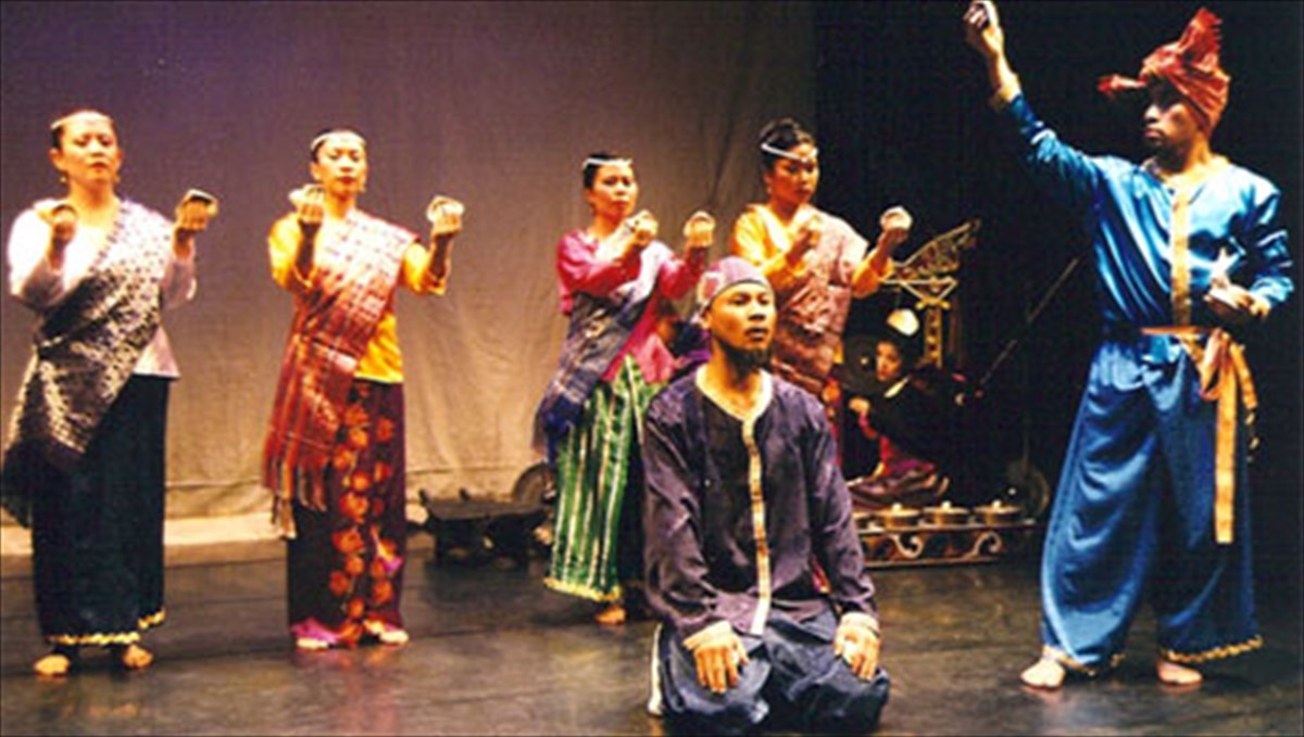 festibal-asiatikou-theatrou-sti-thessaloniki