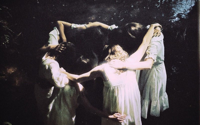 proto-festibal-neon-xorografon-sti-stegi-grammaton-kai-texnon