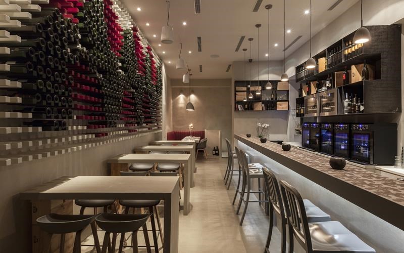 kuriaki-me-oinognosia-sto-klima-klima