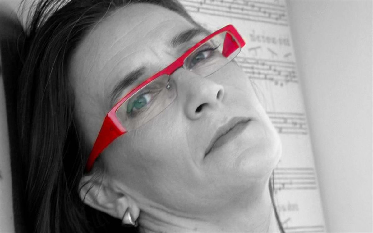 lina-nikolakopoulou-lina-nikolakopoulou