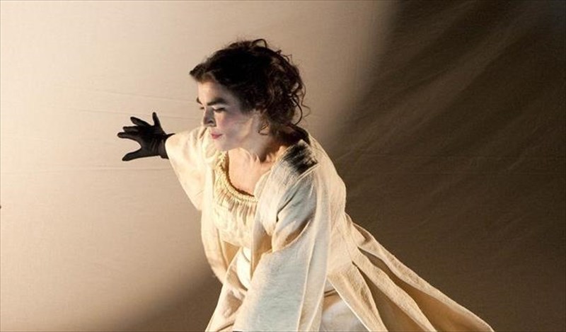 ludia-koniordou-einai-kalo-na-paradextoume-ti-sxedon-paralogi-kai-kontofthalmi-aplistia-mas