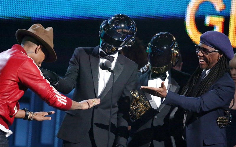 oi-daft-punk-megaloi-nikites-ton-grammy
