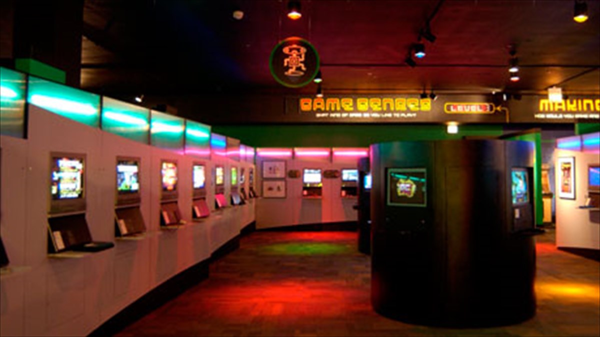 parateinetai-to-taksidi-ston-kosmo-ton-video-games