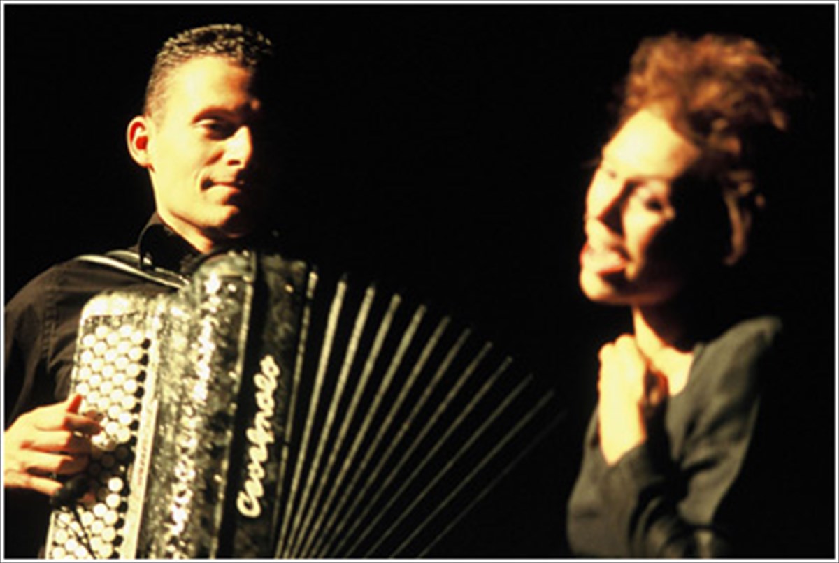 afieroma-stin-entith-piaf-ton-septembri-sto-lukabitto