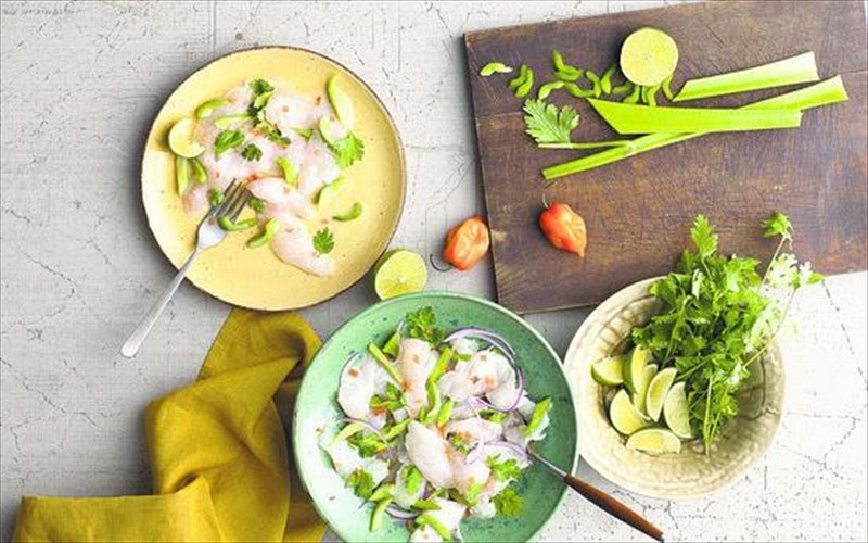 giortaste-tin-imera-pisco-sour-me-peroubiani-kouzina-sto-breeder-feeder